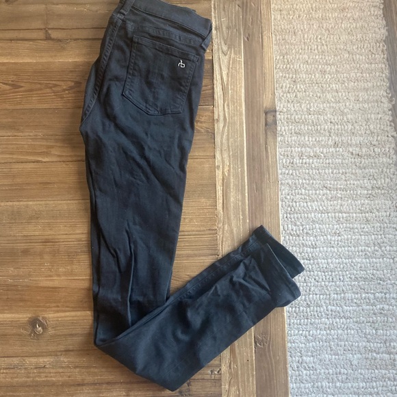 Size 25, black, Rage and Bone 10inch skinny jeans! - Picture 1 of 3